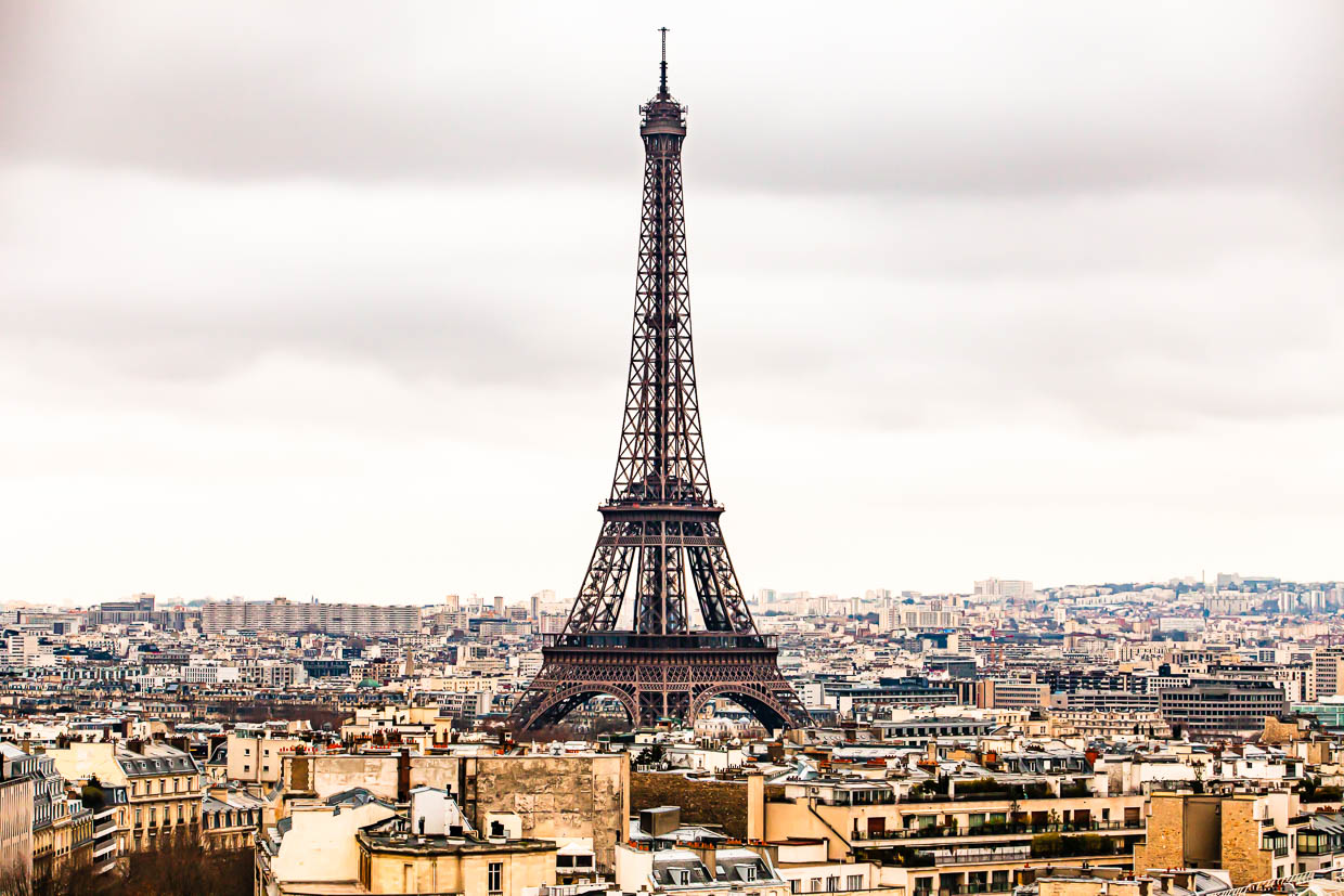 Der Eiffel-Turm in Paris wurde nach seinem Kostruktöeur Gustave Eiffel benannt / © Foto: Georg Berg