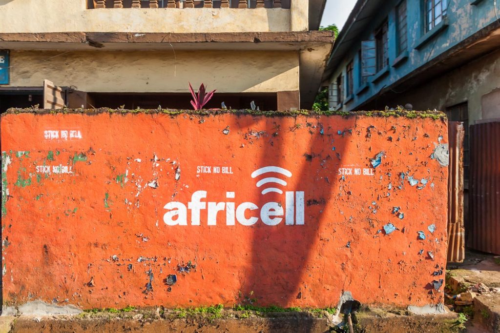 Mobilfunk ist in Sierra Leone weit verbreitet / © Foto: Georg Berg