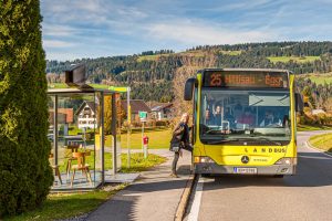 BUS:STOP Krumbach, Vorarlberg, Österreich / © Foto: Georg Berg