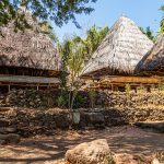 Lumbung Reis-Scheunen auf der Insel Alor in Indonesien / © Foto: Georg Berg