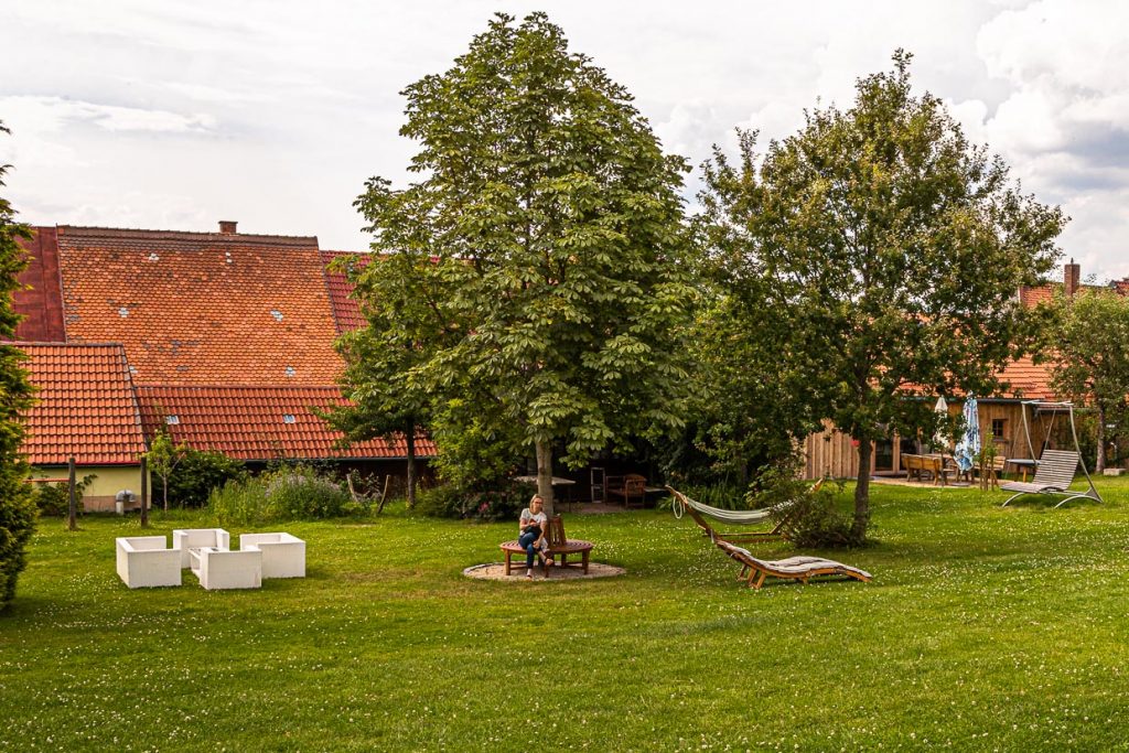Seminarräume und Ruhezonen im Freien / © Foto: Georg Berg
