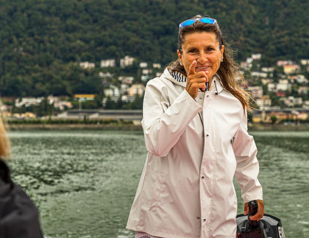 Auf dem See zuhause. Gabriella Monfredini ist Gastgeberin bei Swiss Tavolata und fährt leidenschaftlich gerne mit ihrem Boot raus auf den See