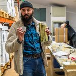 Adam Edicoffer führt gemeinsam mit seinem Vater Stephane Edicoffer Domaine d’Argens. Ein neues Produkt ist der Trüffelsaft. Köche lieben dieses Produkt, mit dem Geriche wie Kartoffelpüree  oder Saucen ein unverfälschtes Trüffelaroma erhalten / © Foto: Georg Berg