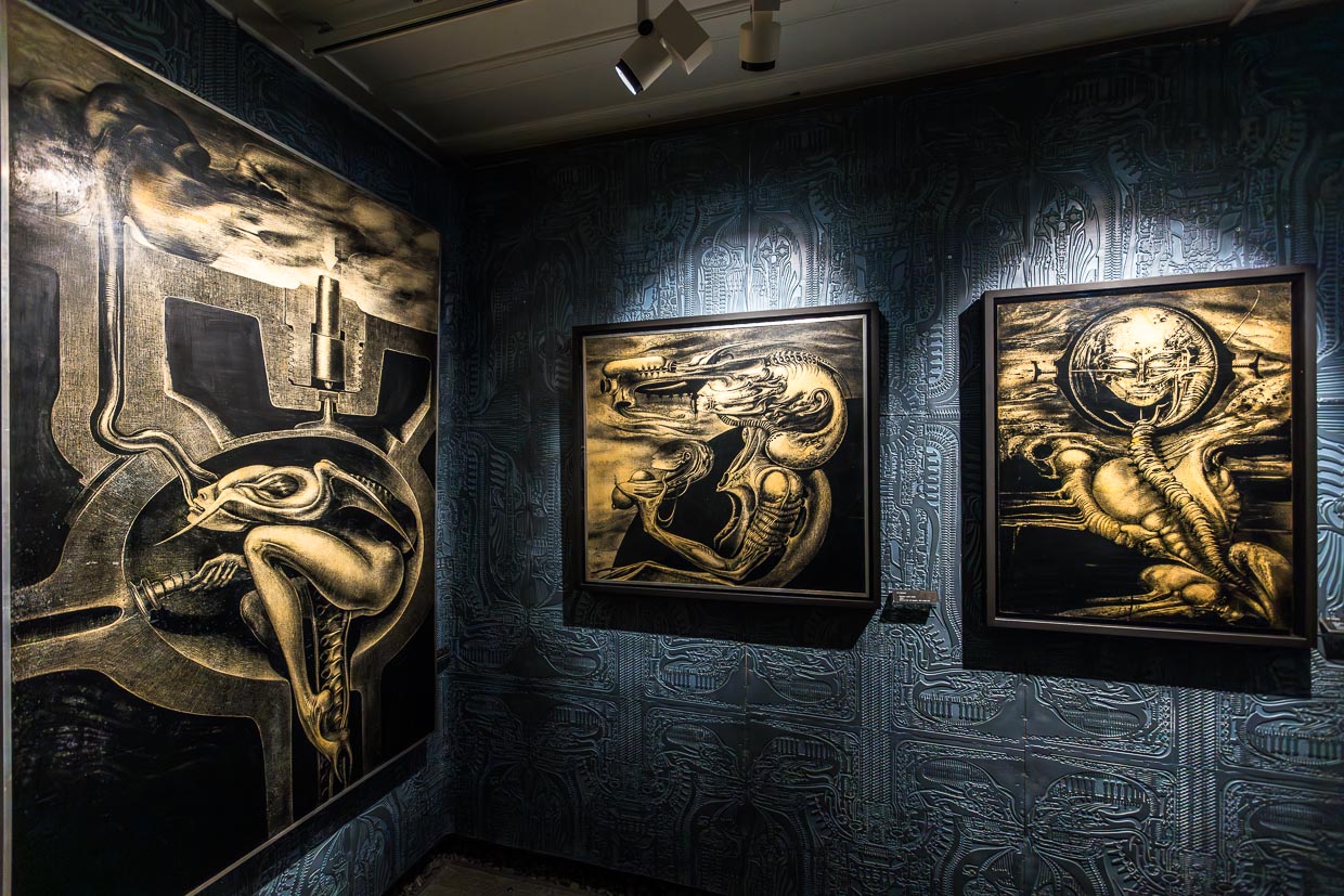 HR Giger Y El Alien gena Tellerrand Stories es HR Giger Y El Alien gena Tellerrand Stories es
