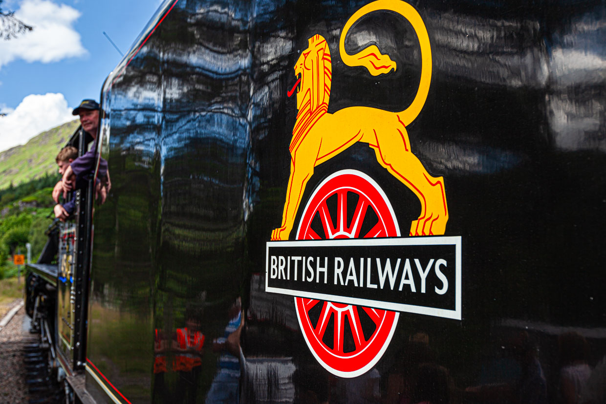 Jacobite-Dampfzug. Dampflokomotive der British Railways in Glenfinnan, Schottland / © Foto: Georg Berg