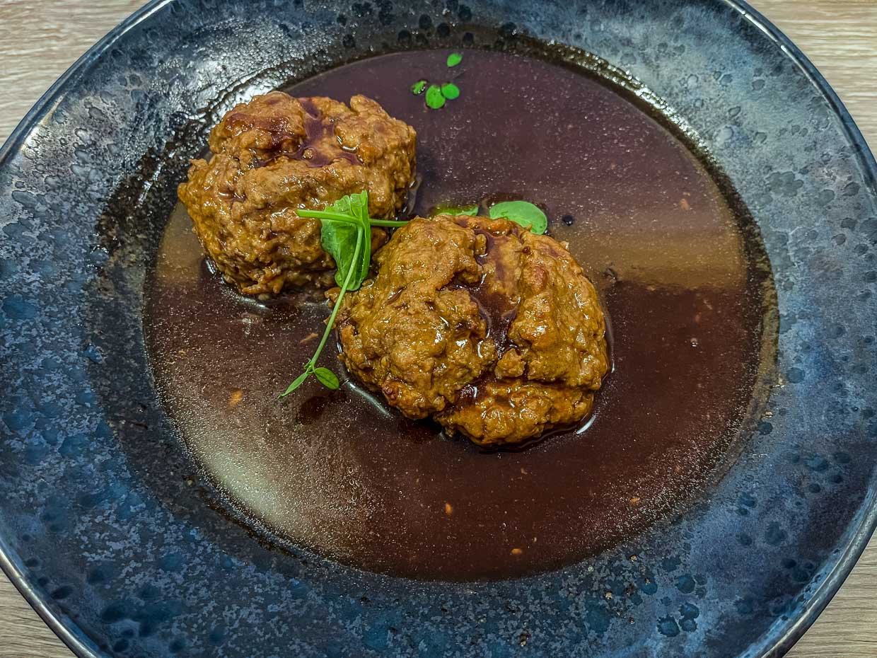 Clásico de la región: Boulettes à la bière de Maredsous / © Foto: Angela Berg