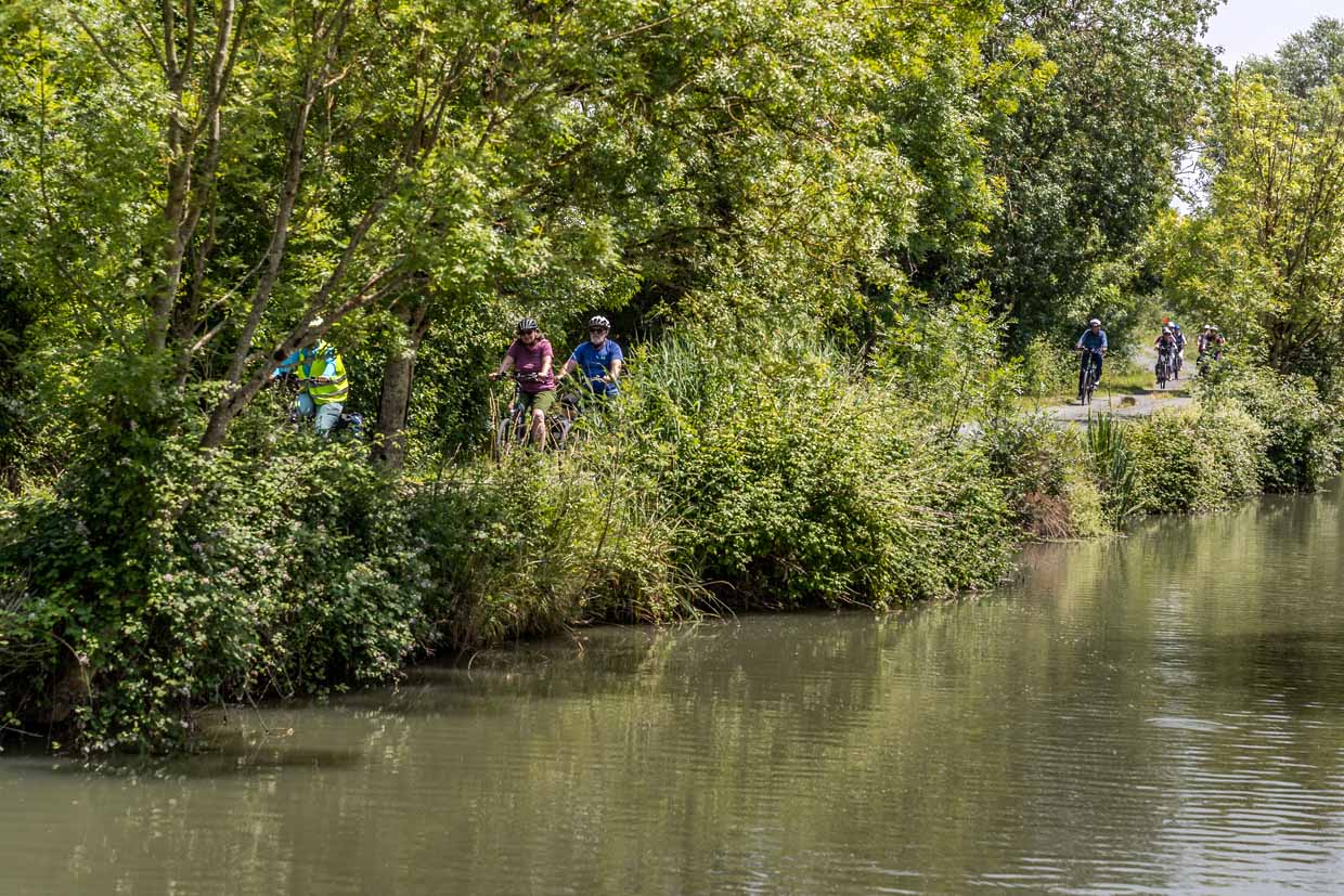 The FlowVélo long-distance cycle path runs for long stretches along the Charente river in the Nouvelle-Aquitaine region / © Photo: Georg Berg