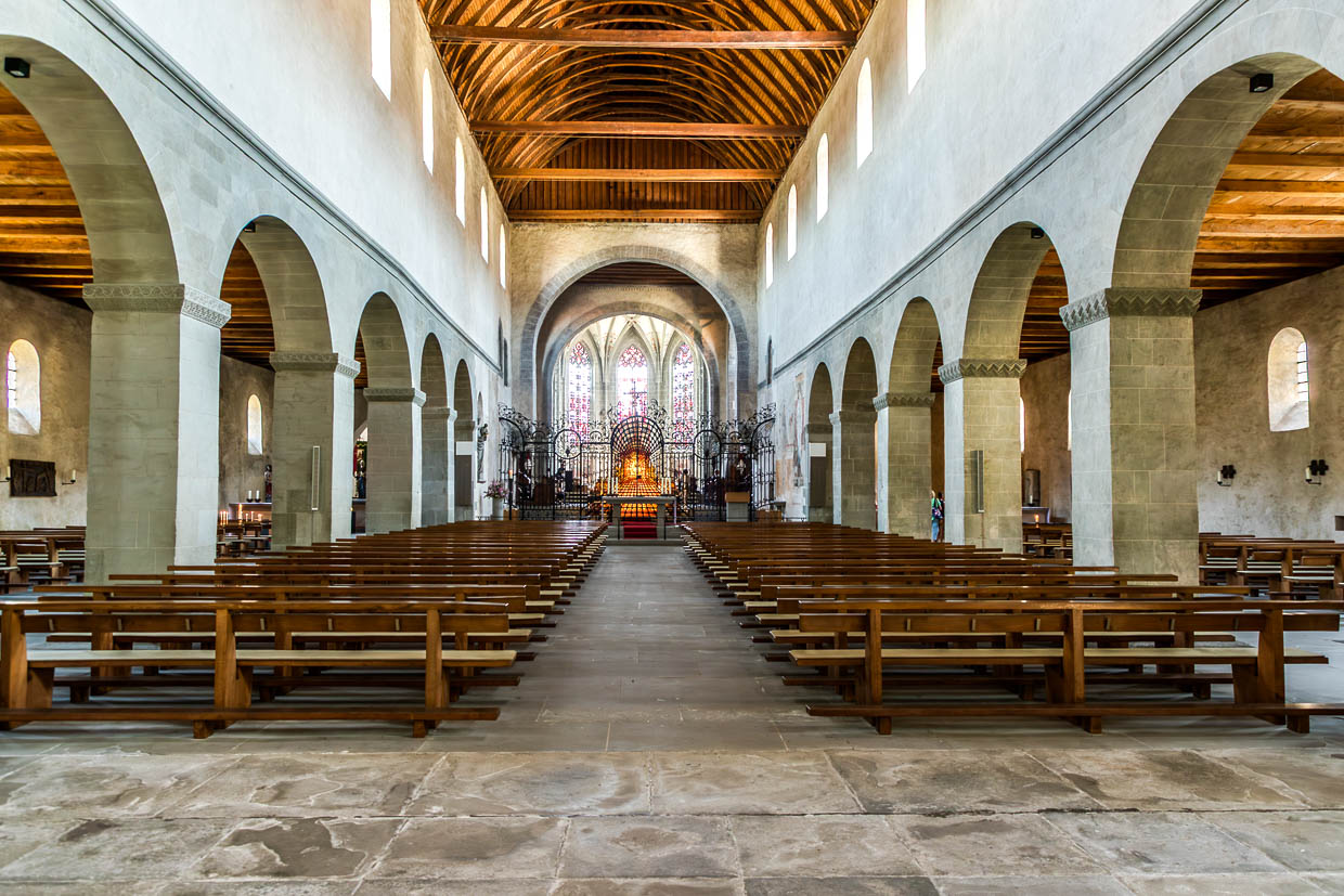 Münster St. Maria und Markus in Mittelzell, Kloster Reichenau, hier das MIttelschiff und der normannische Dachstuhl (1236/37) / © Foto: Georg Berg