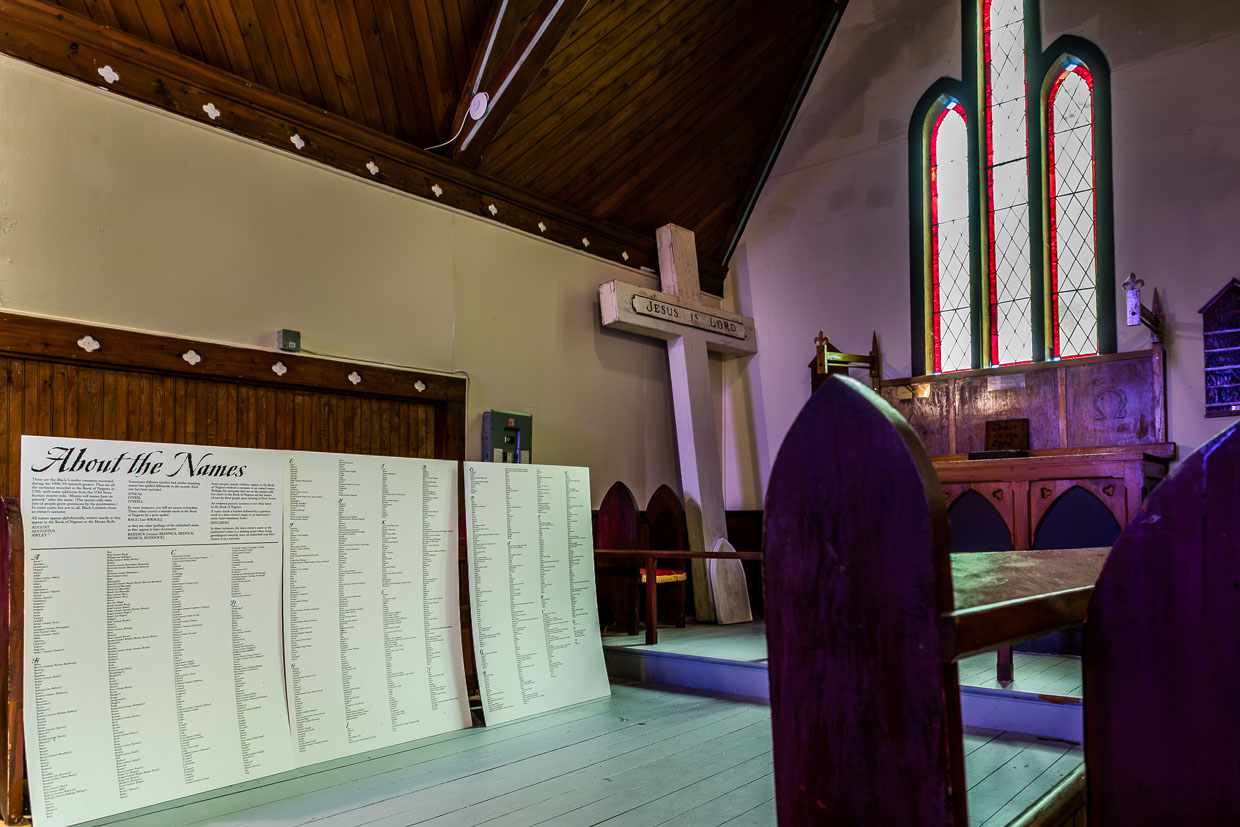Ausstellung "About the Names" in der Kirche an der Birchtown Road, Municipality of the District of Shelburne, Canada